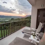 Spacious With Private Terrace * Pridvorje