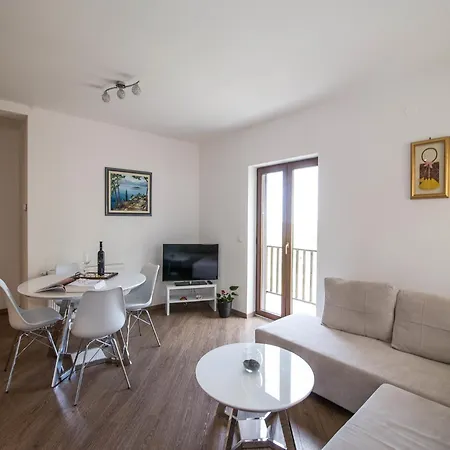 Appartement Spacious With Private Terrace *