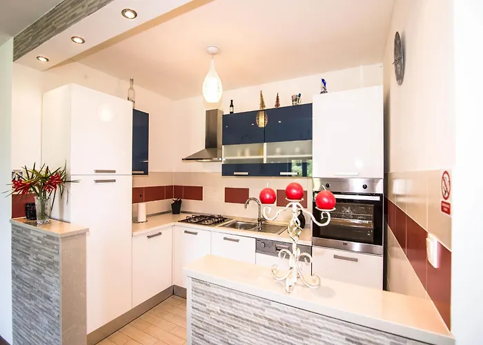 Spacious With Private Terrace Pridvorje