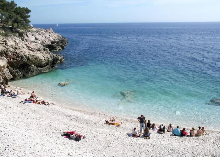 Spacious With Private Terrace Apartman *